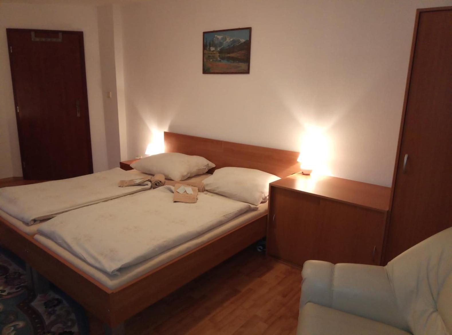 Vila Strazan Poprad Exterior photo