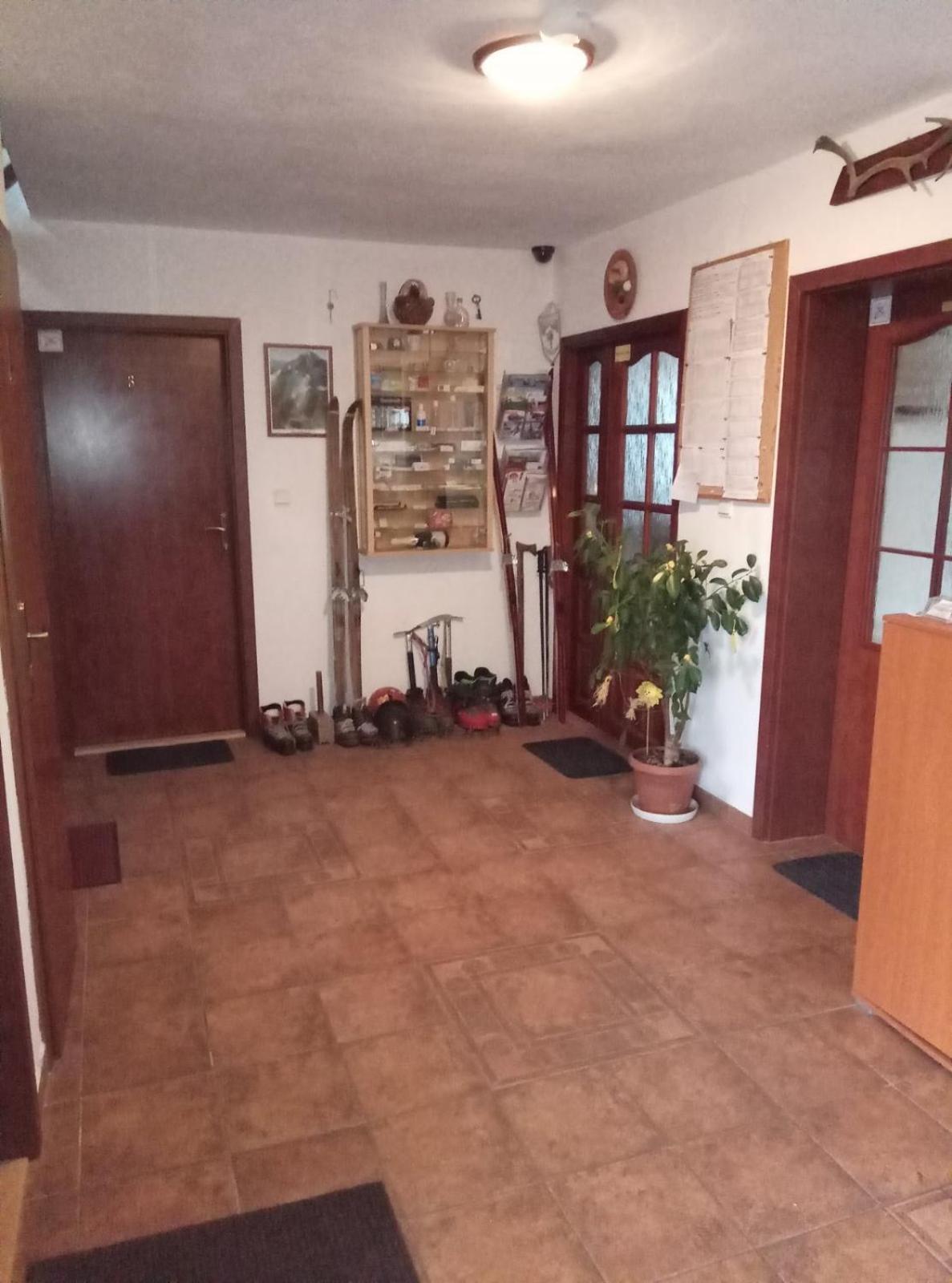 Vila Strazan Poprad Exterior photo